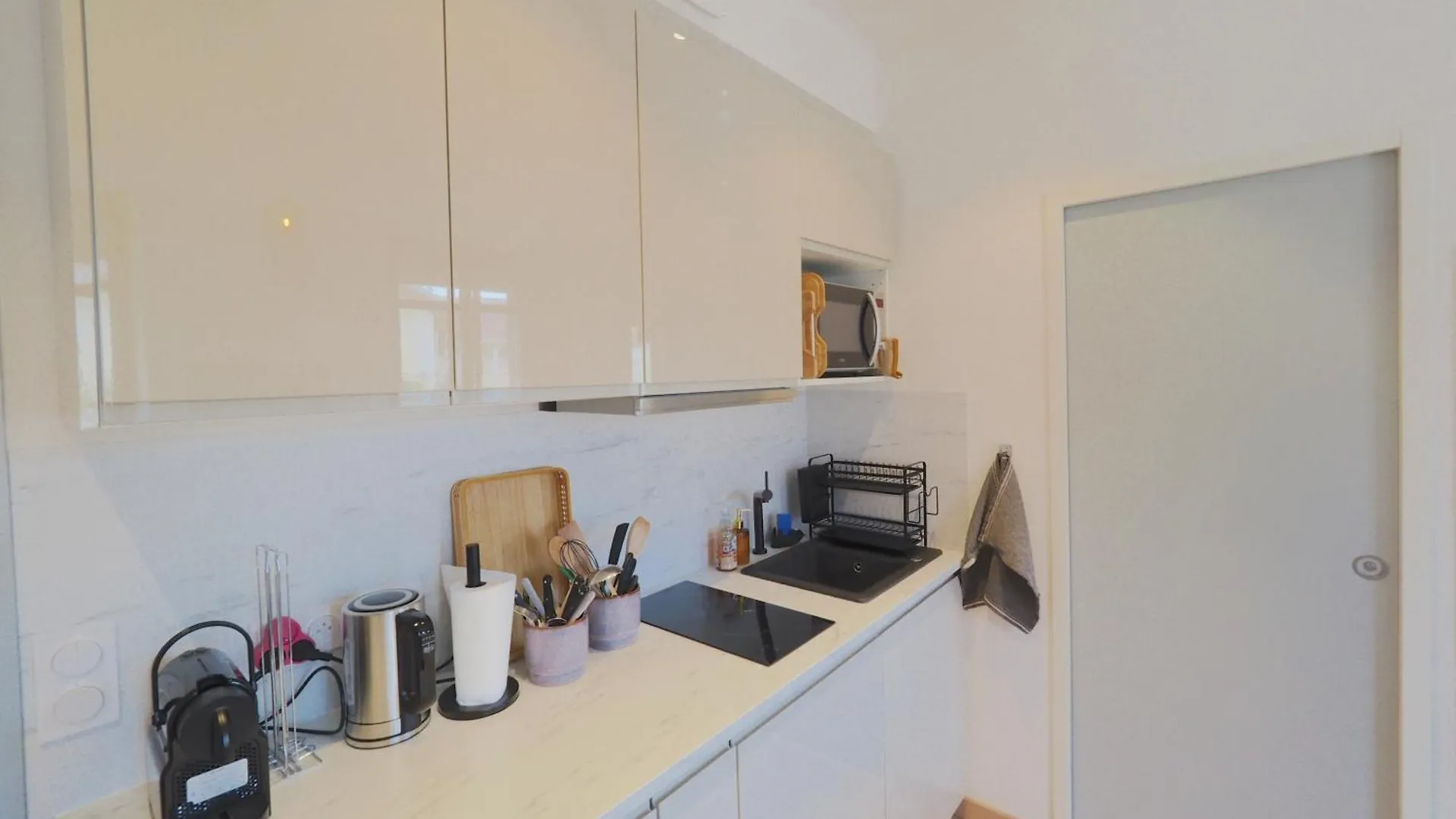 Studio Refait A Neuf En Hypercentre Avec Balcon Aix-les-Bains